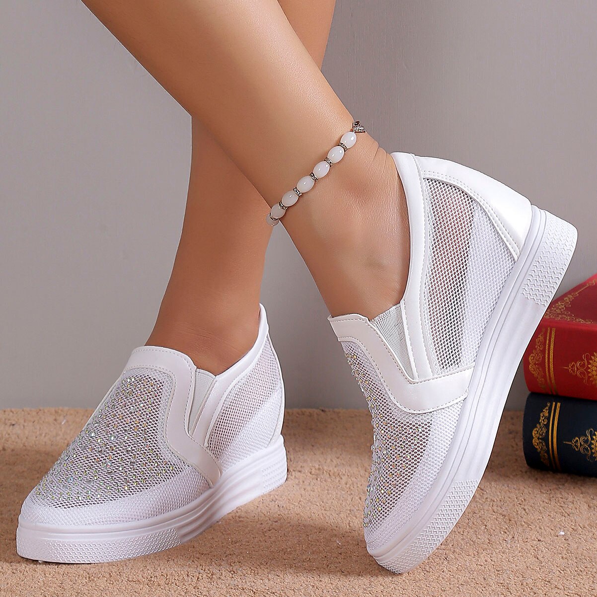 Eliana™ | Dames Sneakers met Witte Kristallen