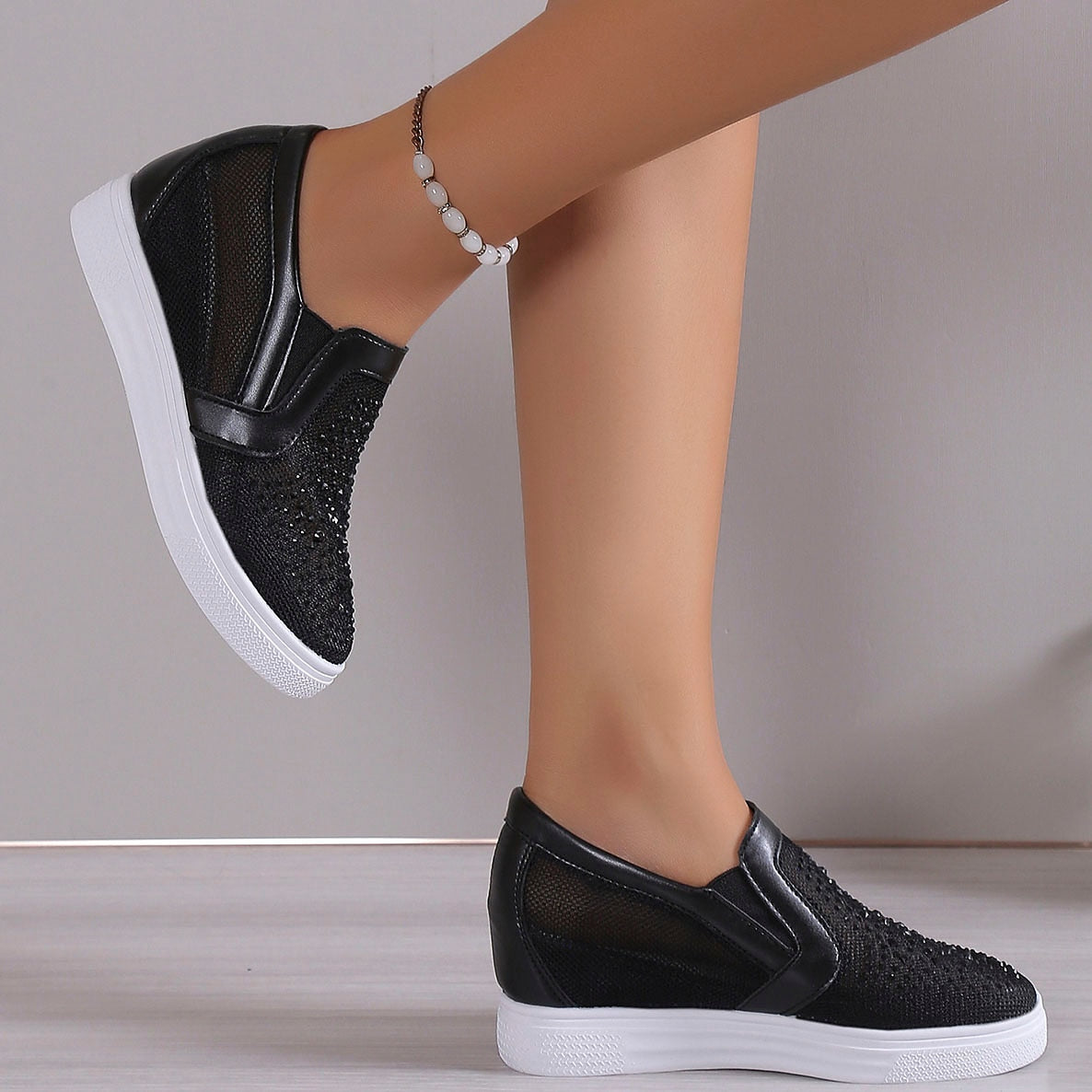 Eliana™ | Dames Sneakers met Witte Kristallen