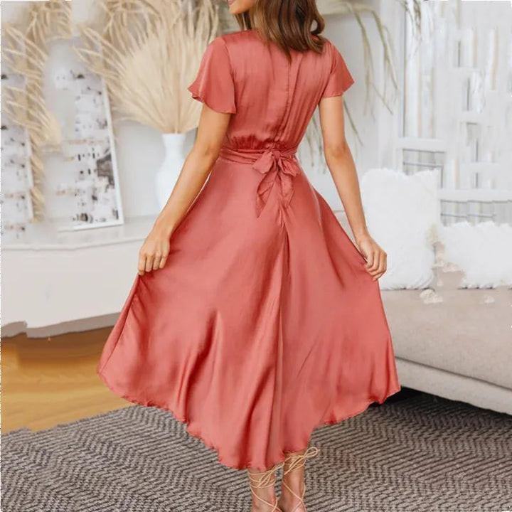 Aija - Sexy Zomerjurk met Diepe V-hals