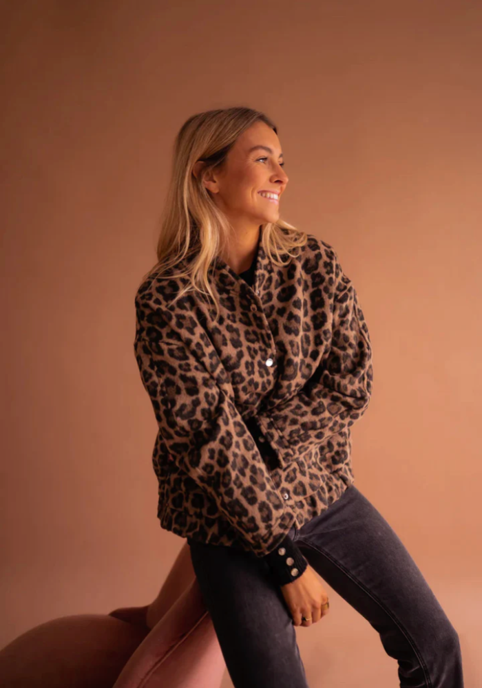 Leona™ | Bomberjack met Luipaardprint