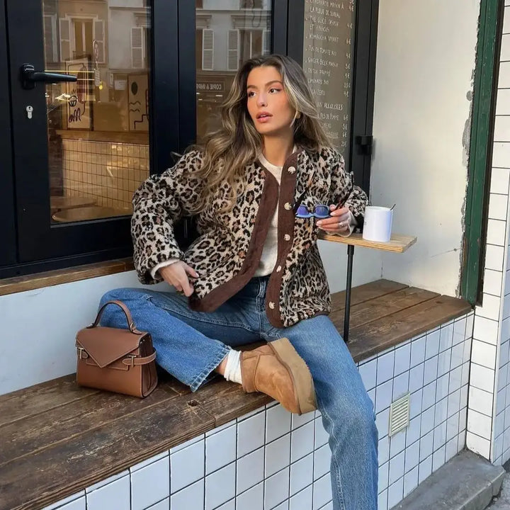 Miriam - Stijlvolle Luipaard-Cardigan
