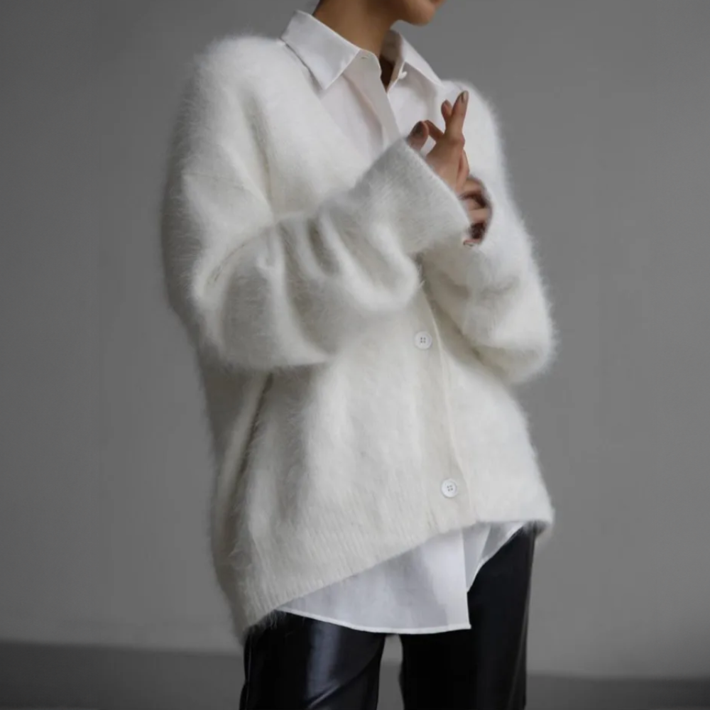 Dahlia - Oversized Elegante Cardigan