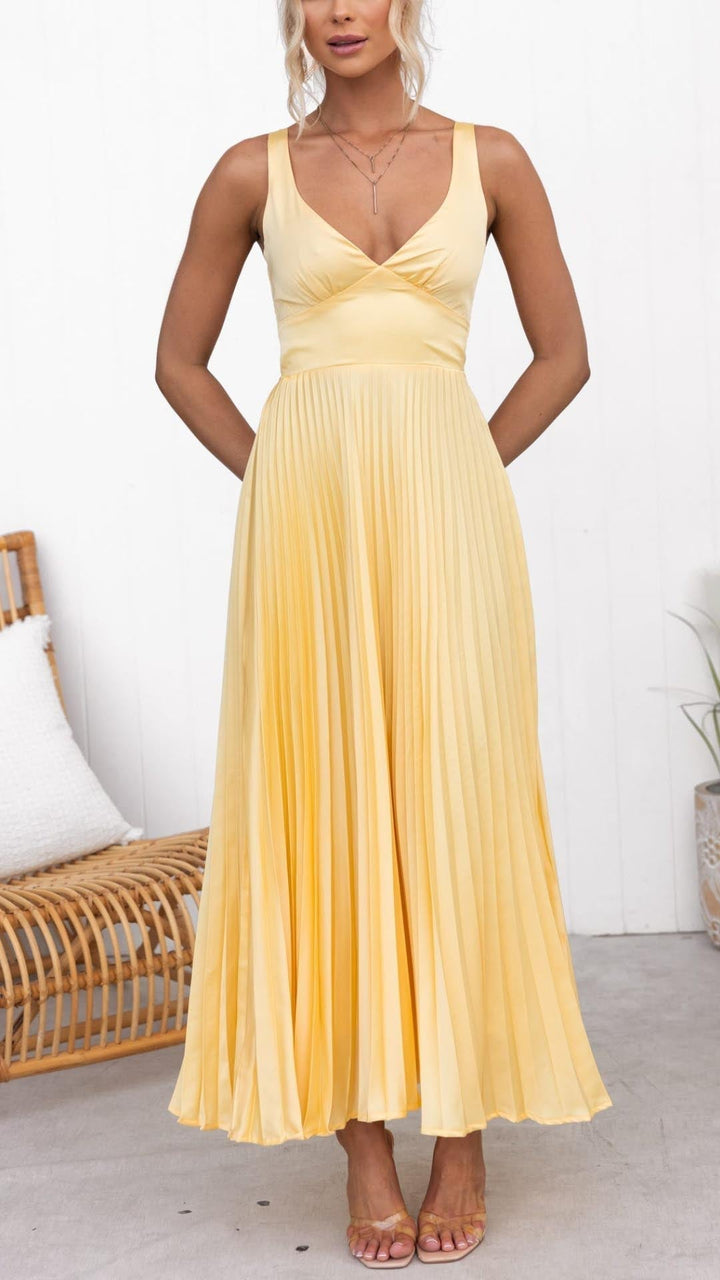 Aby™ | Gele Maxi Plissé Jurk met V-hals